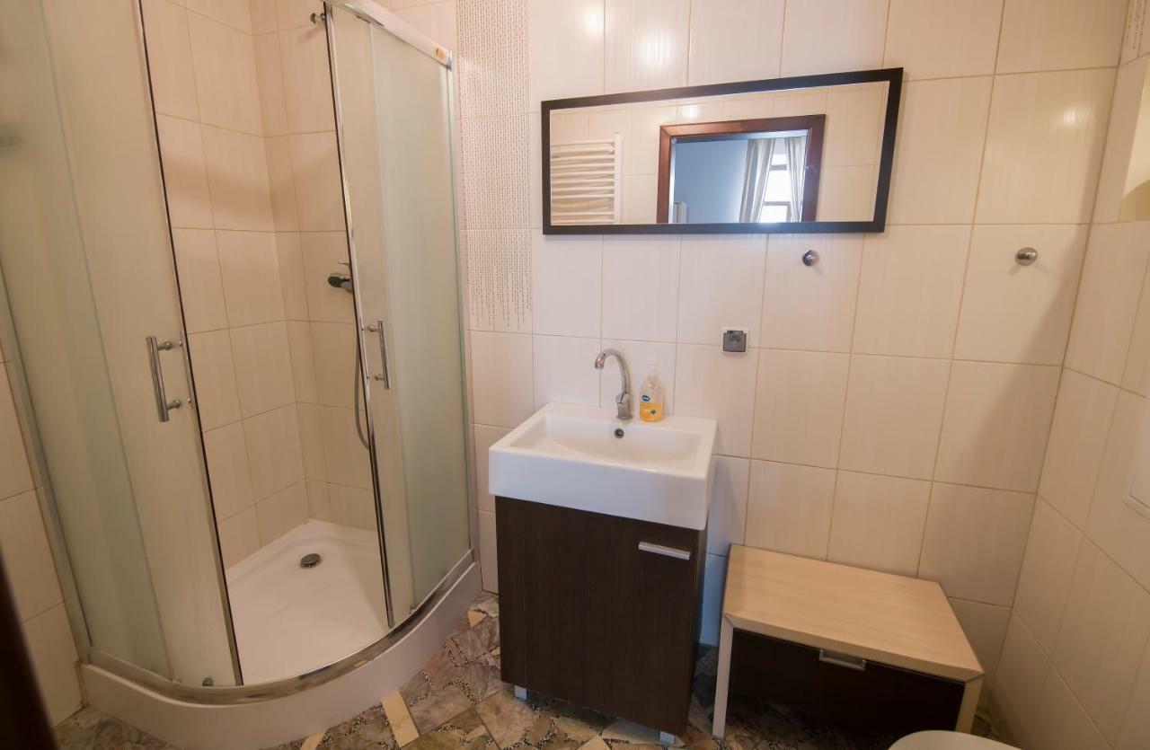 Apartamenty Na Warszawskiej Sieradz Exterior foto